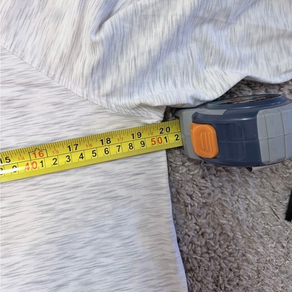 Lululemon 'Emerald' Long Sleeve Workout Shirt in 3 Color Space Dye - Picture 7 of 9